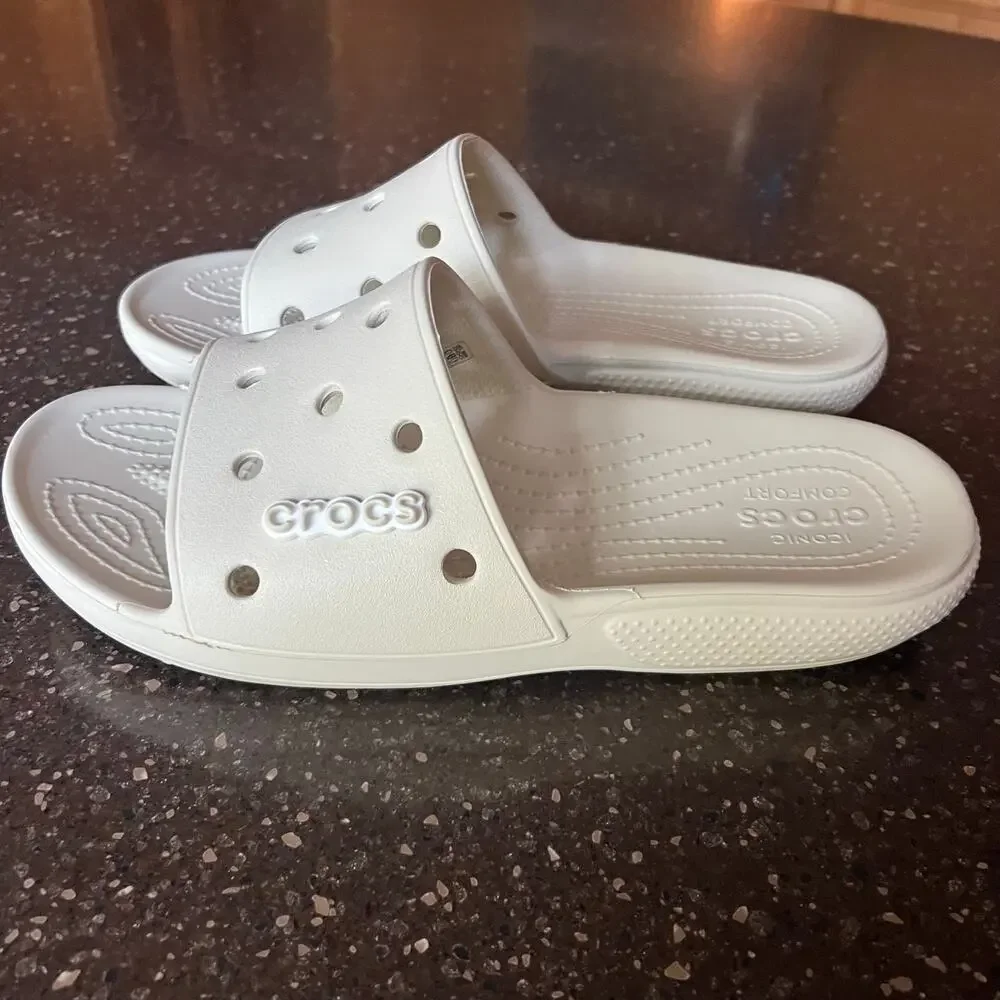 CROCS mens size